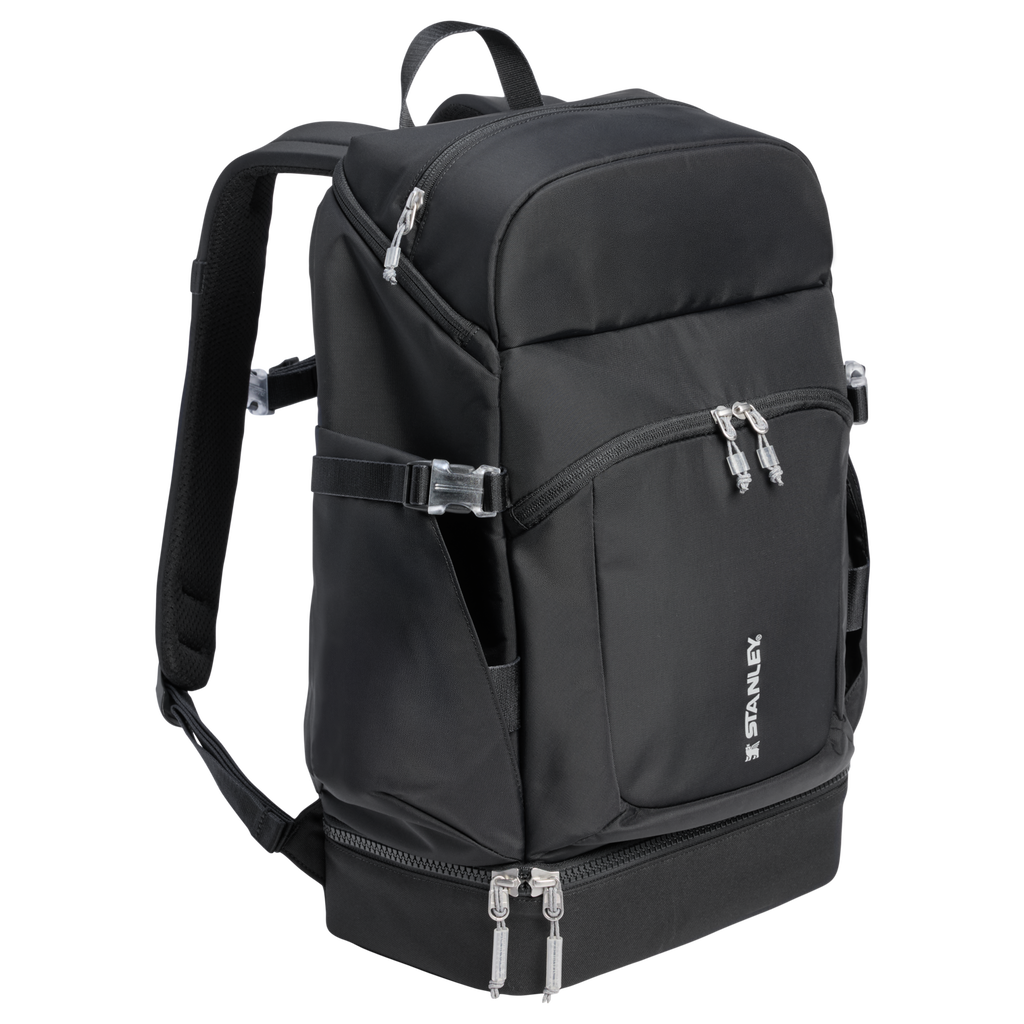 The Vitalize™ Backpack | 30.9 QT - Made for Your Sip