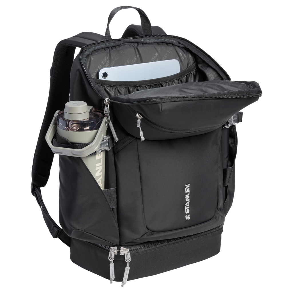 The Vitalize™ Backpack | 30.9 QT - Made for Your Sip
