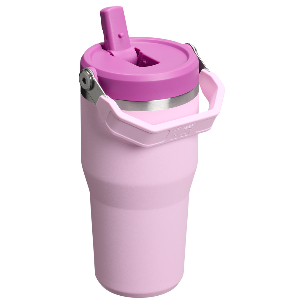 The IceFlow™ Flip Straw Tumbler | 20 OZ - A Cup That Fits