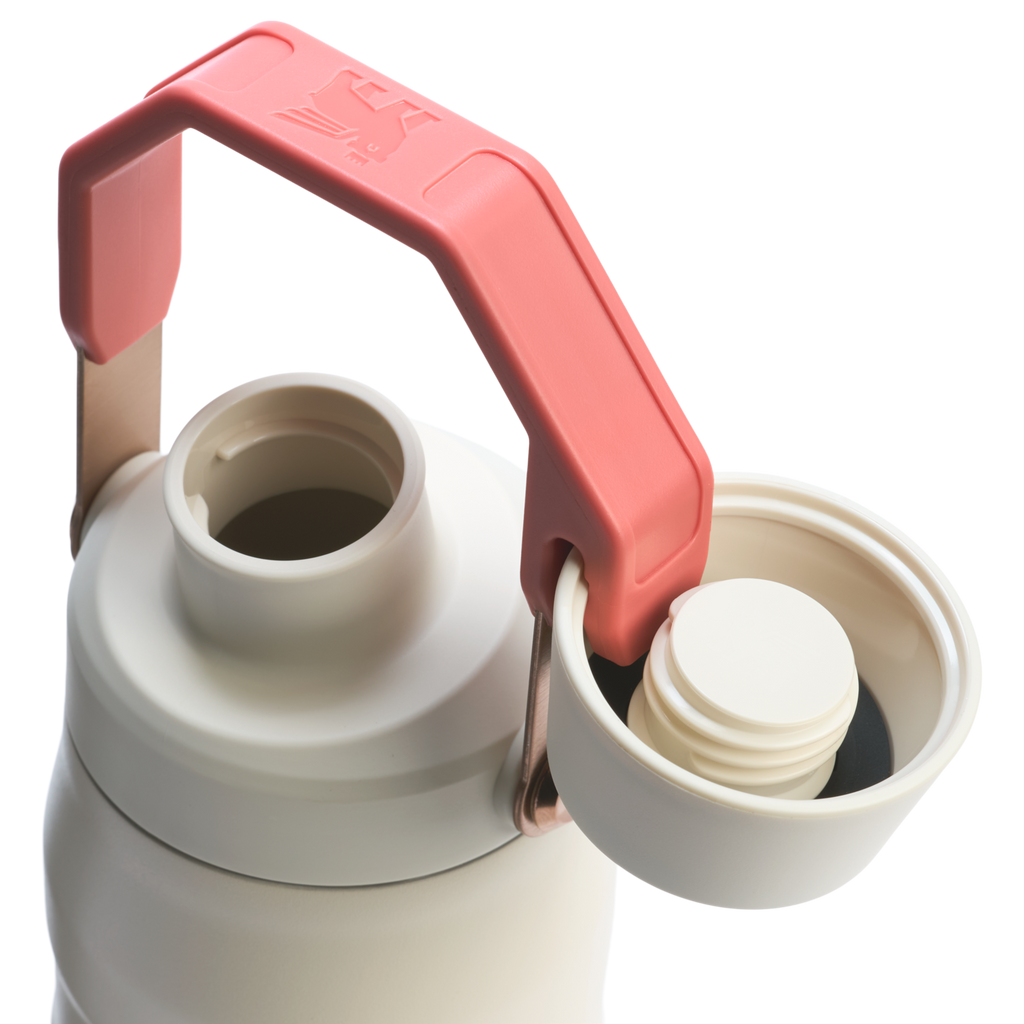 IceFlow™ Bottle with Fast Flow Lid | 24 OZ - Stanley Create - Made to Hydrate