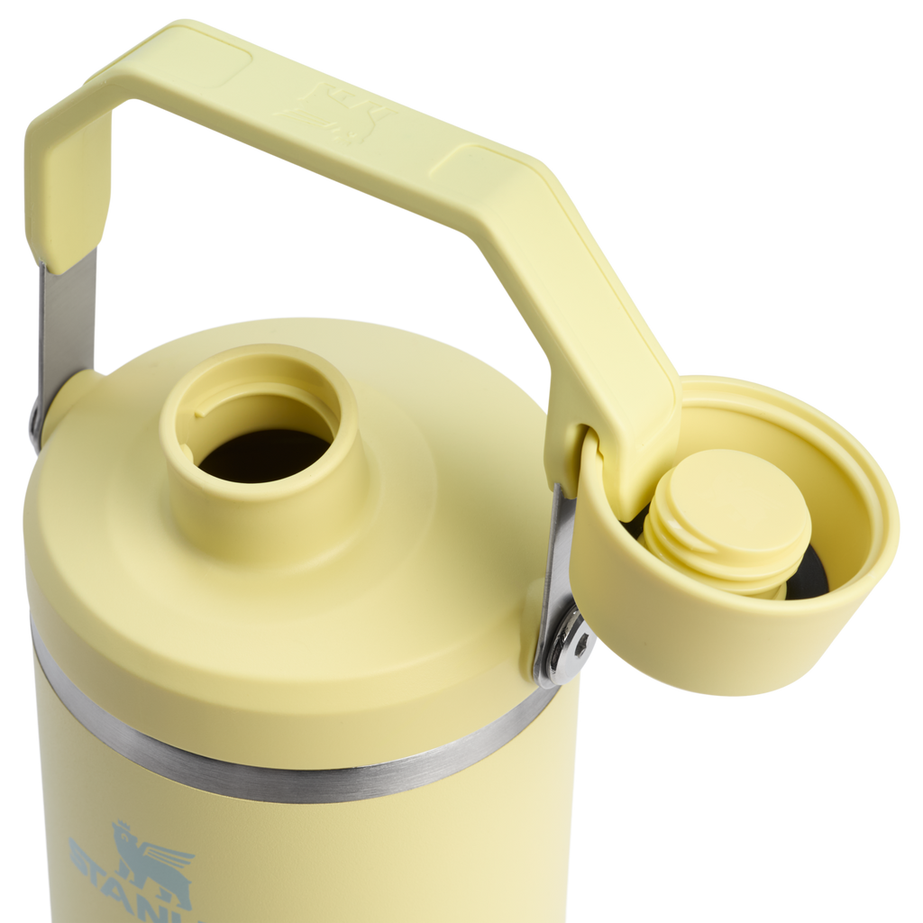 The IceFlow™ Tumbler with Fast Flow Lid | 40 OZ - Keep Water Handy