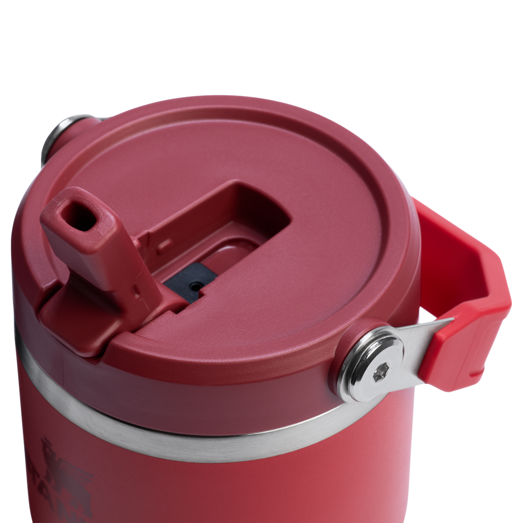 The IceFlow™ Flip Straw Tumbler | 20 OZ - A Cup That Fits